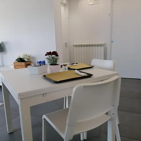 Tivoli Shortlets - Catania 게스트하우스 산 그레고리오 디 카타니아